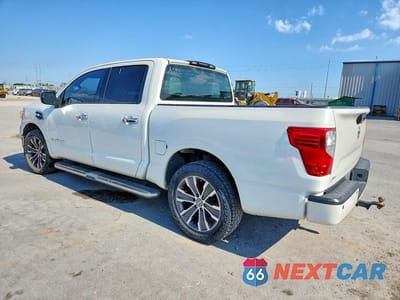 Drugie zdjęcie samochodu z przodu: 2017 NISSAN TITAN SL VIN:1N6AA1E69HN536509 - miniatura