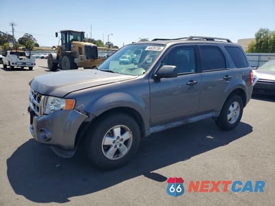 2012 FORD ESCAPE XLT 1FMCU0DG5CKC45860 - główne zdjęcie licytacji z USA - miniatura
