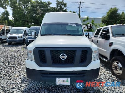 Piąte zdjęcie samochodu w środku: 2018 NISSAN NV 2500 HD SV VIN:1N6AF0LYXJN806773 - miniatura
