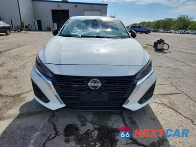 Piąte zdjęcie samochodu w środku: 2024 NISSAN ALTIMA S VIN:1N4BL4BV0RN389101 - miniatura