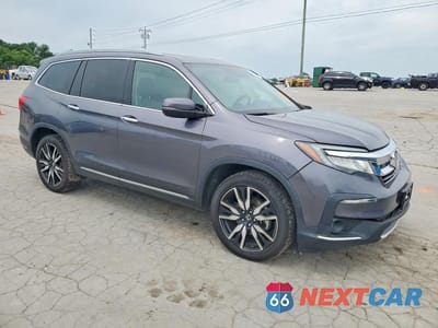 Czwarte zdjęcie samochodu z boku: 2019 HONDA PILOT TOURING VIN:5FNYF6H99KB067661 - miniatura