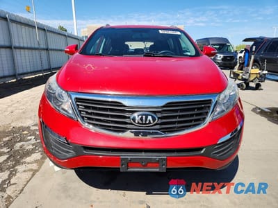 Piąte zdjęcie samochodu w środku: 2013 KIA SPORTAGE LX VIN:KNDPBCA20D7505852 - miniatura