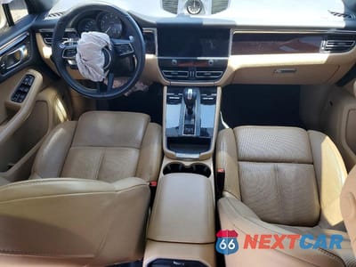 Zdjęcie 8 z 14 samochodu: 2022 PORSCHE MACAN VIN:WP1AA2A55NLB08898 - miniatura