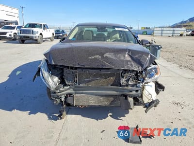 Piąte zdjęcie samochodu w środku: 2014 VOLVO S60 T5 VIN:YV1612FS4E1299127 - miniatura