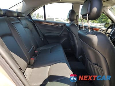 Zdjęcie 10 z 12 samochodu: 2004 MERCEDES-BENZ C 320 VIN:WDBRF64J54F509952 - miniatura