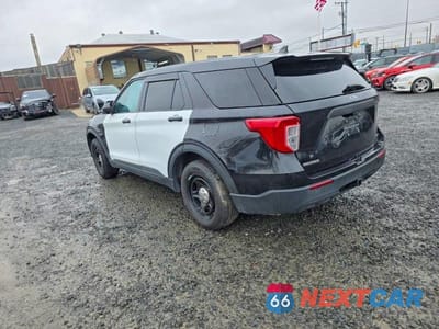 Drugie zdjęcie samochodu z przodu: 2022 FORD EXPLORER POLICE INTERCEPTOR VIN:1FM5K8AW1NNA08504 - miniatura