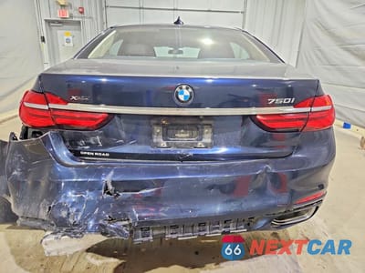 Zdjęcie 6 z 12 samochodu: 2019 BMW 750 XI VIN:WBA7F2C56KB240528 - miniatura
