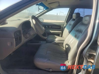 Zdjęcie 7 z 12 samochodu: 1996 CHEVROLET CAPRICE / IMPALA CLASSIC SS VIN:1G1BL52P3TR101727 - miniatura