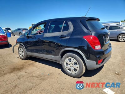 Drugie zdjęcie samochodu z przodu: 2017 CHEVROLET TRAX LS VIN:3GNCJKSB9HL177561 - miniatura