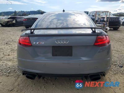 Zdjęcie 6 z 12 samochodu: 2018 AUDI TT RS VIN:WUACSAFVXJ1900659 - miniatura