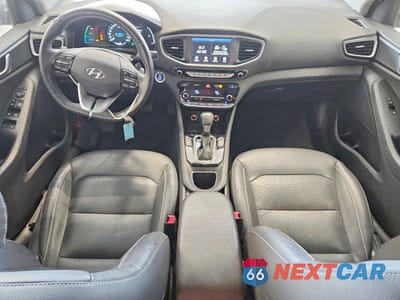 Zdjęcie 8 z 12 samochodu: 2018 HYUNDAI IONIQ LIMITED VIN:KMHC85LC1JU071657 - miniatura