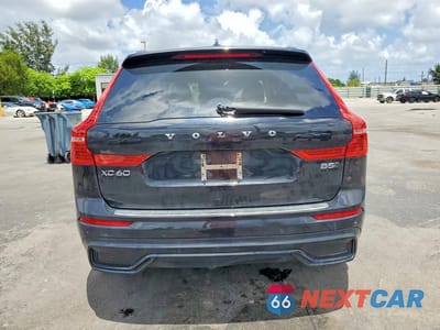 Zdjęcie 6 z 14 samochodu: 2023 VOLVO XC60 ULTIMATE VIN:YV4L12RM5P1264747 - miniatura