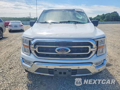 Piąte zdjęcie samochodu w środku: 2022 FORD F150 SUPERCREW VIN:1FTFW1E51NKD02900 - miniatura