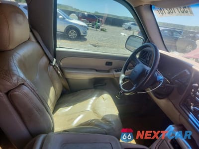 Zdjęcie 7 z 14 samochodu: 2000 GMC YUKON VIN:1GKEC13T2YJ122782 - miniatura