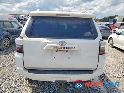 Zdjęcie 6 z 13 samochodu: 2015 TOYOTA 4RUNNER VIN:JTEZU5JR7F5094066 - miniatura