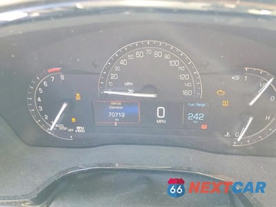 Zdjęcie 9 z 13 samochodu: 2017 CADILLAC XT5 LUXURY VIN:1GYKNBRS5HZ107993 - miniatura