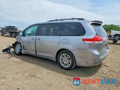 Drugie zdjęcie samochodu z przodu: 2012 TOYOTA SIENNA XLE 8-PASSENGER VIN:5TDYK3DC8CS217039 - miniatura