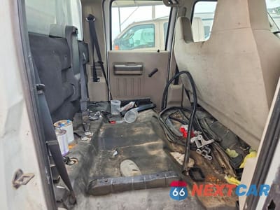 Zdjęcie 10 z 13 samochodu: 2009 FORD F250 SUPER DUTY VIN:1FTSW20R39EA39473 - miniatura