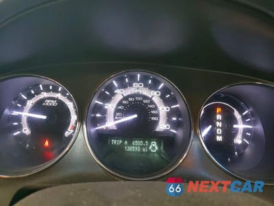 Zdjęcie 9 z 13 samochodu: 2010 LINCOLN MKZ VIN:3LNHL2JC2AR654719 - miniatura