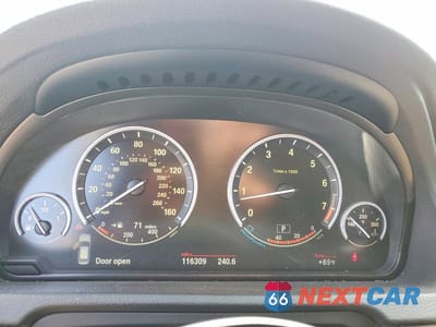 Zdjęcie 9 z 12 samochodu: 2013 BMW 535 XIGT VIN:WBASP2C51DC339889 - miniatura