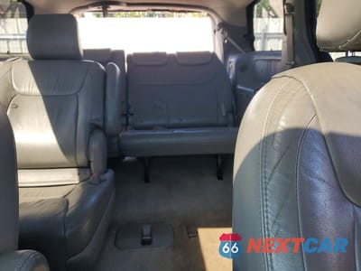 Zdjęcie 10 z 13 samochodu: 2010 TOYOTA SIENNA XLE VIN:5TDYK4CC7AS318304 - miniatura
