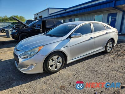 2011 HYUNDAI SONATA HYBRID KMHEC4A45BA003362 - główne zdjęcie licytacji z USA - miniatura