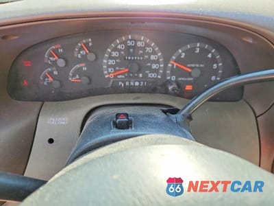 Zdjęcie 9 z 12 samochodu: 1997 FORD F150 VIN:1FTDF1866VNA85256 - miniatura