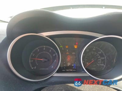 Zdjęcie 9 z 12 samochodu: 2013 MITSUBISHI OUTLANDER VIN:JA4AS3AWXDU014161 - miniatura