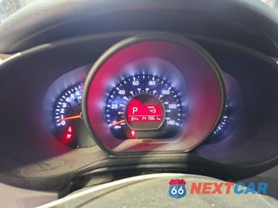 Zdjęcie 9 z 13 samochodu: 2017 KIA SOUL + VIN:KNDJP3A59H7485544 - miniatura