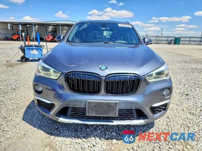 Piąte zdjęcie samochodu w środku: 2016 BMW X1 XDRIVE28I VIN:WBXHT3C3XG5F64985 - miniatura