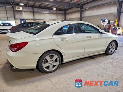 Trzecie zdjęcie samochodu z tyłu: 2015 MERCEDES-BENZ CLA 250 4MATIC VIN:WDDSJ4GB0FN260842 - miniatura