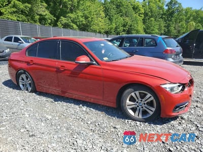 Czwarte zdjęcie samochodu z boku: 2013 BMW 328 VIN:WBA8E9G58GNT43868 - miniatura