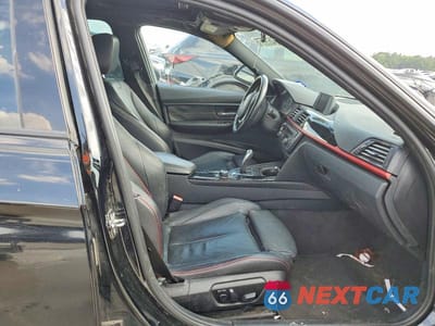 Zdjęcie 7 z 12 samochodu: 2012 BMW 328 I VIN:WBA3A5C59CF343175 - miniatura