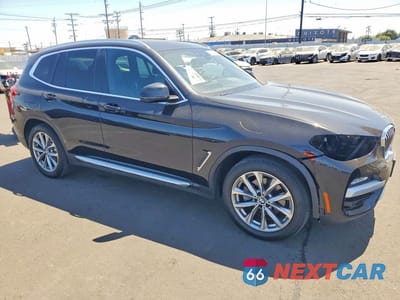 Czwarte zdjęcie samochodu z boku: 2019 BMW X3 SDRIVE30I VIN:5UXTR7C54KLR50090 - miniatura