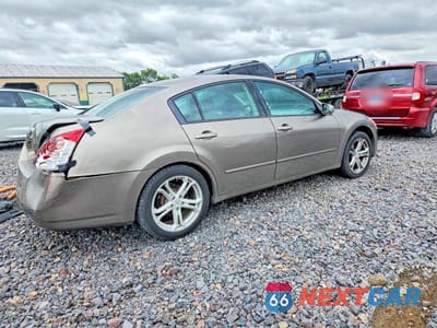 Trzecie zdjęcie samochodu z tyłu: 2006 NISSAN MAXIMA 3.5 SE VIN:1N4BA41EX6C833423 - miniatura