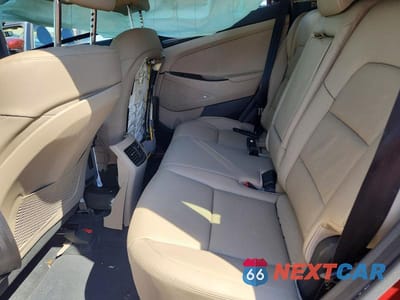 Zdjęcie 10 z 13 samochodu: 2017 HYUNDAI TUCSON LIMITED VIN:KM8J3CA27HU364798 - miniatura