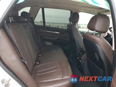Zdjęcie 11 z 13 samochodu: 2016 BMW X5 XDRIVE35I VIN:5UXKR0C5XG0U08732 - miniatura