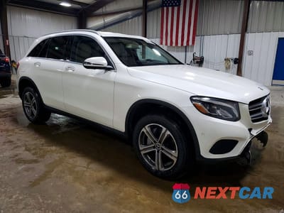Czwarte zdjęcie samochodu z boku: 2017 MERCEDES-BENZ GLC 300 4MATIC VIN:WDC0G4KB0HF255459 - miniatura