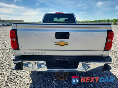 Zdjęcie 6 z 12 samochodu: 2016 CHEVROLET SILVERADO K2500 HEAVY DUTY VIN:1GC1KUEGXGF282361 - miniatura