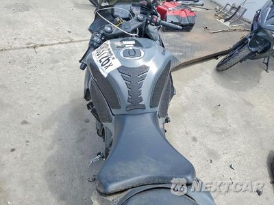 Zdjęcie 6 z 9 samochodu: 2025 KAWASAKI ZX636 K VIN:JKBZXJJ1XSA022543 - miniatura