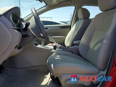 Zdjęcie 7 z 12 samochodu: 2014 NISSAN SENTRA S VIN:3N1AB7AP2EL642008 - miniatura