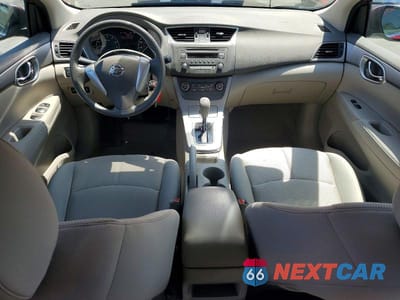 Zdjęcie 8 z 12 samochodu: 2014 NISSAN SENTRA S VIN:3N1AB7AP2EL642008 - miniatura
