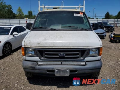 Piąte zdjęcie samochodu w środku: 2003 FORD E250 DELIVERY VAN VIN:1FTNS24273HB62723 - miniatura