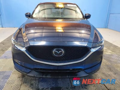 Piąte zdjęcie samochodu w środku: 2021 MAZDA CX-5 GRAND TOURING VIN:JM3KFADM6M0333973 - miniatura