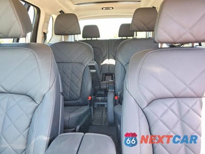 Zdjęcie 10 z 14 samochodu: 2025 BMW X7 XDRIVE40I VIN:5UX23EM07S9Z65653 - miniatura