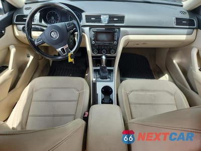 Zdjęcie 8 z 12 samochodu: 2014 VOLKSWAGEN PASSAT SE VIN:1VWBT7A32EC057871 - miniatura
