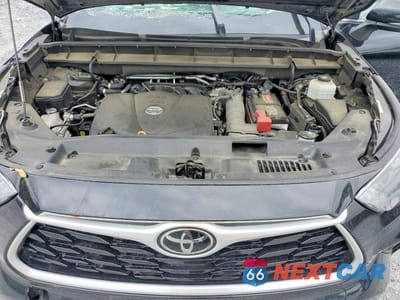 Zdjęcie 11 z 12 samochodu: 2022 TOYOTA HIGHLANDER XLE VIN:5TDHZRBH2NS578170 - miniatura