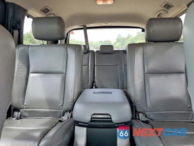 Zdjęcie 10 z 13 samochodu: 2008 TOYOTA SEQUOIA PLATINUM VIN:5TDBY67A18S017014 - miniatura