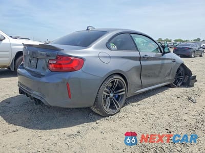 Trzecie zdjęcie samochodu z tyłu: 2017 BMW M2 VIN:WBS1H9C54HV887070 - miniatura