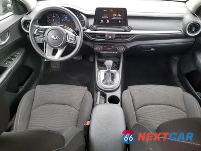 Zdjęcie 8 z 12 samochodu: 2019 KIA FORTE LXS VIN:3KPF24AD5KE013804 - miniatura